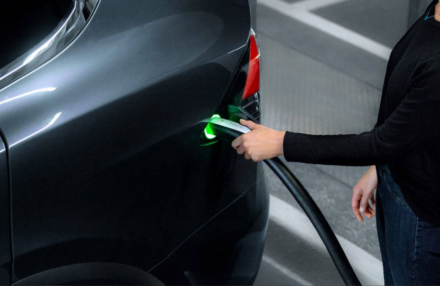 LAZ Parking Announces New Electric Vehicle Charging Program to Install