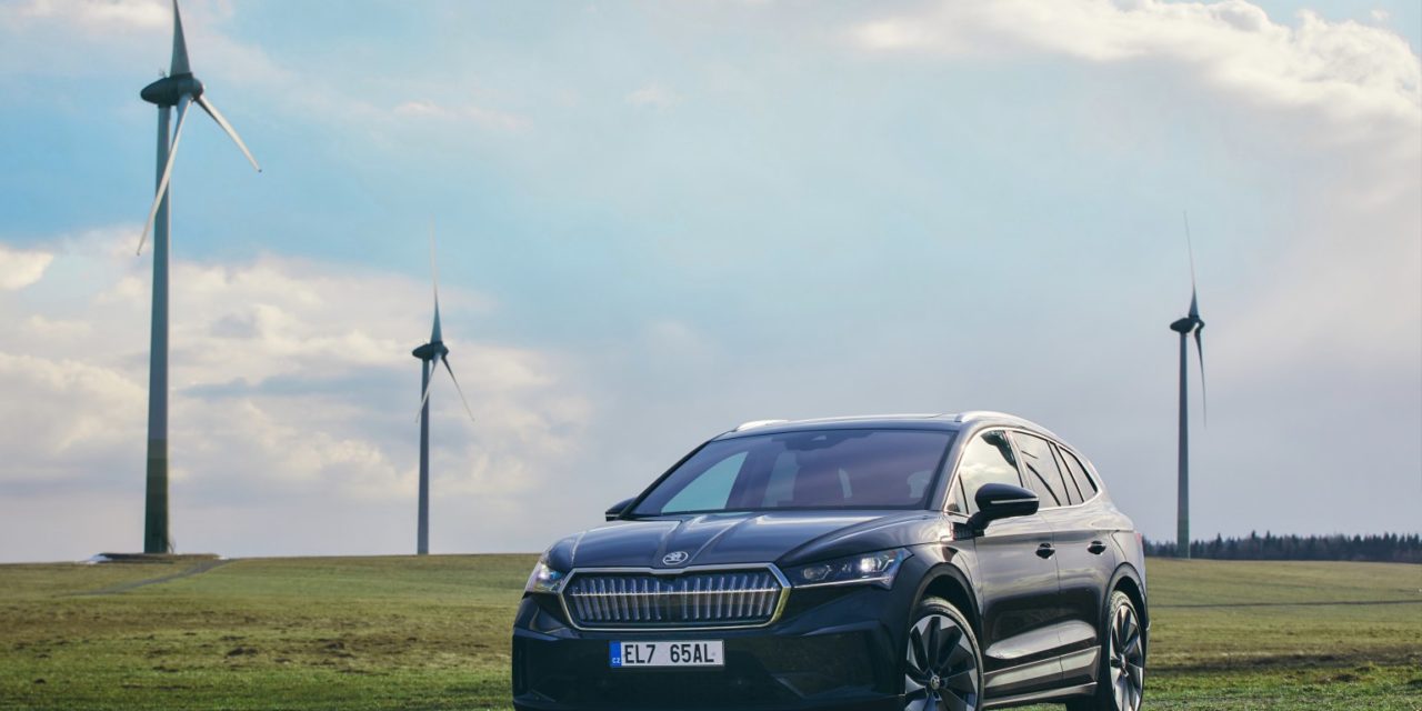 ŠKODA AUTO Delivers the ENYAQ iV to Customers with a Carbon-Neutral Balance Sheet