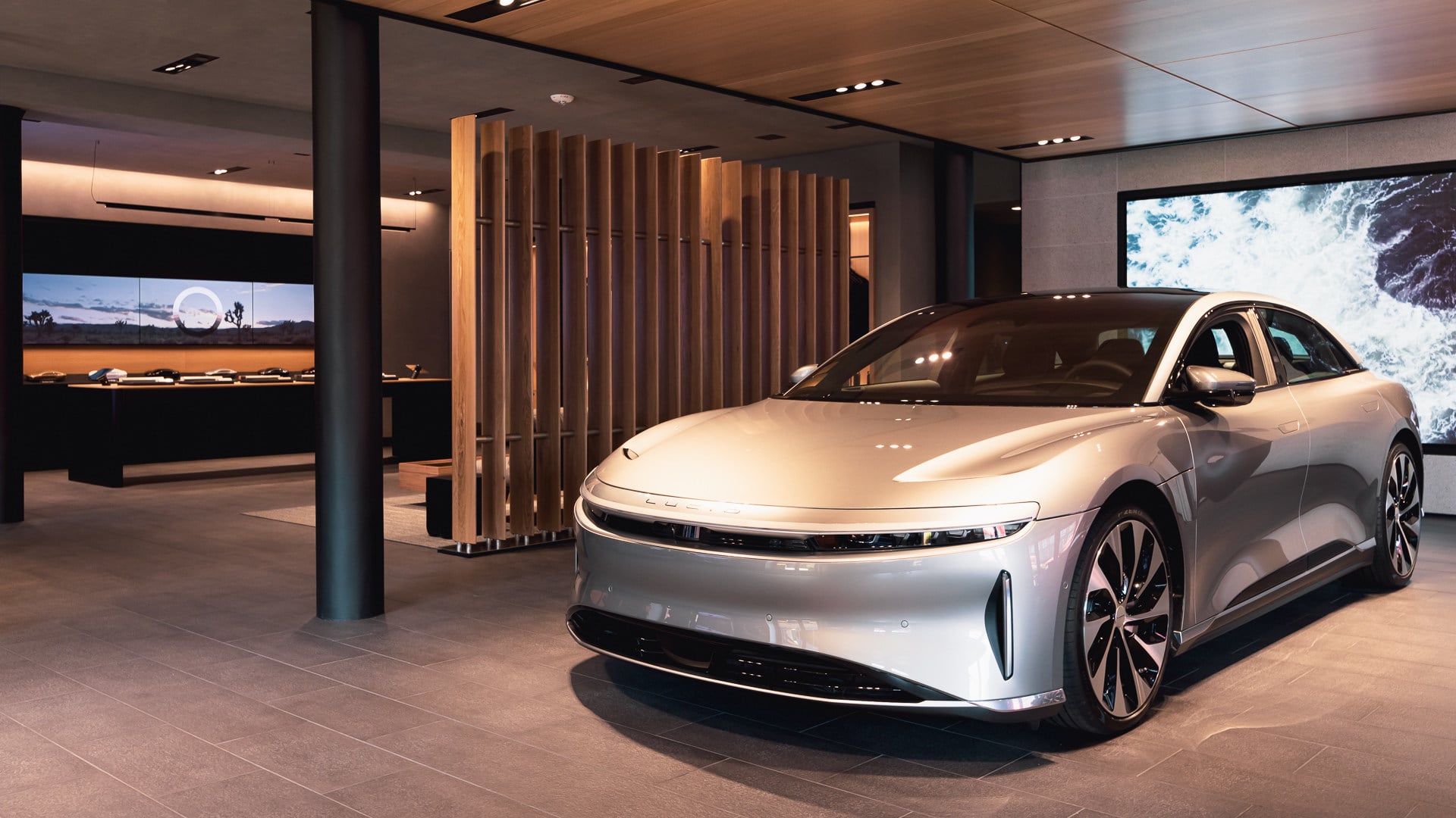 Lucid Motors Opens New York City Flagship Studio in Meatpacking District Amidst Retail Resurgence