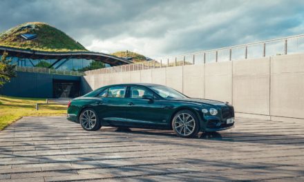 BENTLEY INTRODUCES THE NEW FLYING SPUR HYBRID