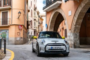 more than 15 percent of all new MINI are already electrified.