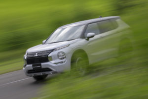 All-New Outlander PHEV Model to Adopt an Evolved All-Wheel Control Technology
