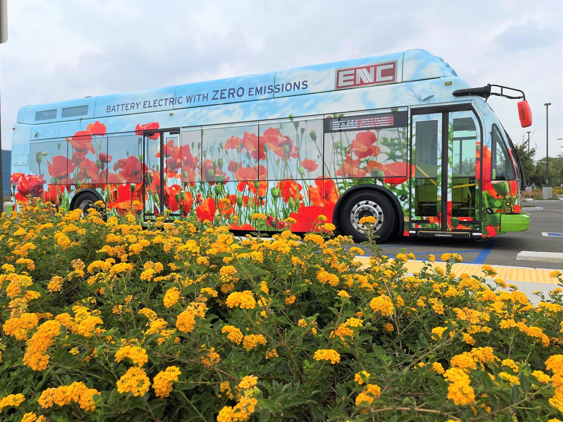 ENC Debuts the Axess Battery Electric Bus (BEB) at APTA Expo
