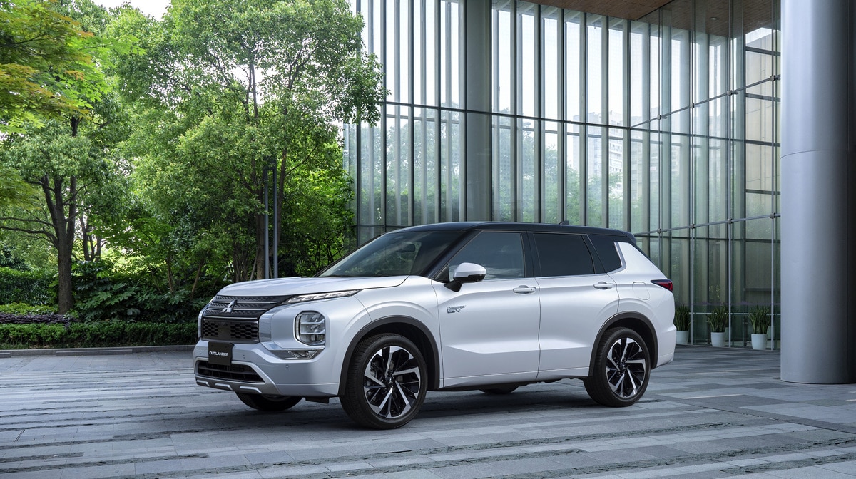 Mitsubishi Motors Launches the All-New Outlander PHEV– PHEV Model of Flagship SUV Combines Leading Electrification and All-Wheel Control Technologies