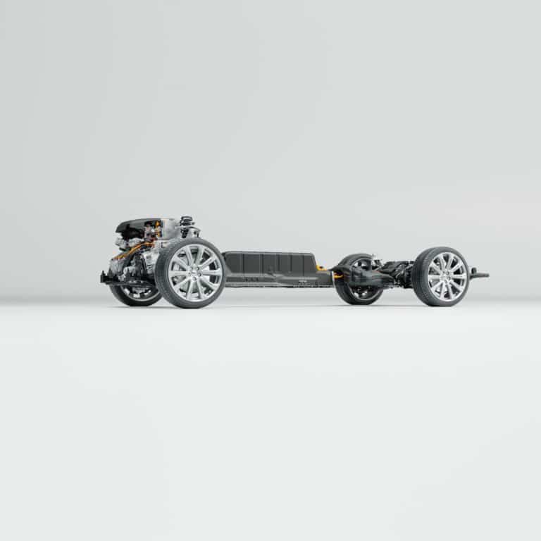Volvo Cars’ new Recharge plug-in hybrid powertrain outperforms average daily mileage on a single charge