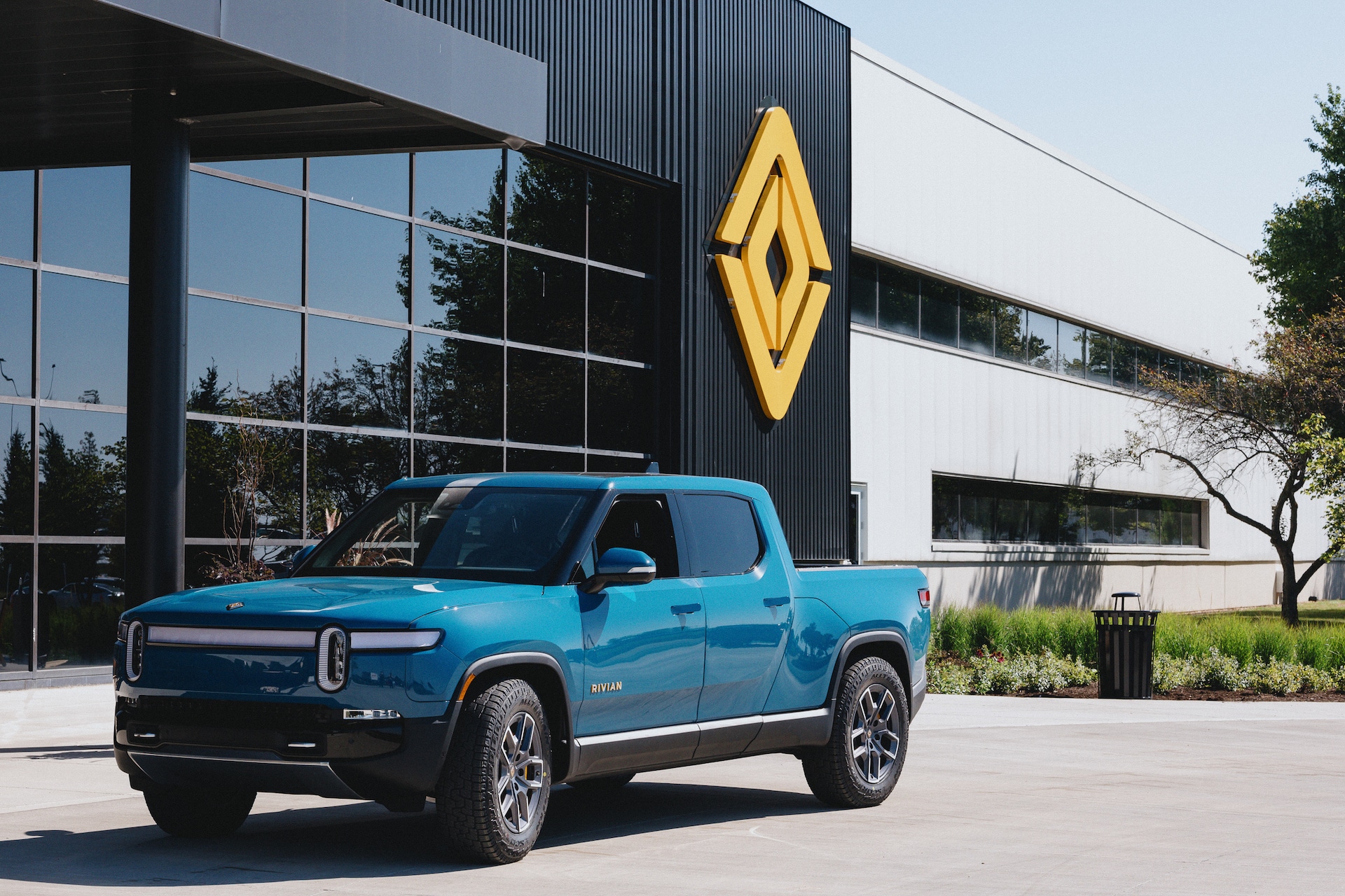 Rivian Selects AWS as Its Preferred Cloud Provider