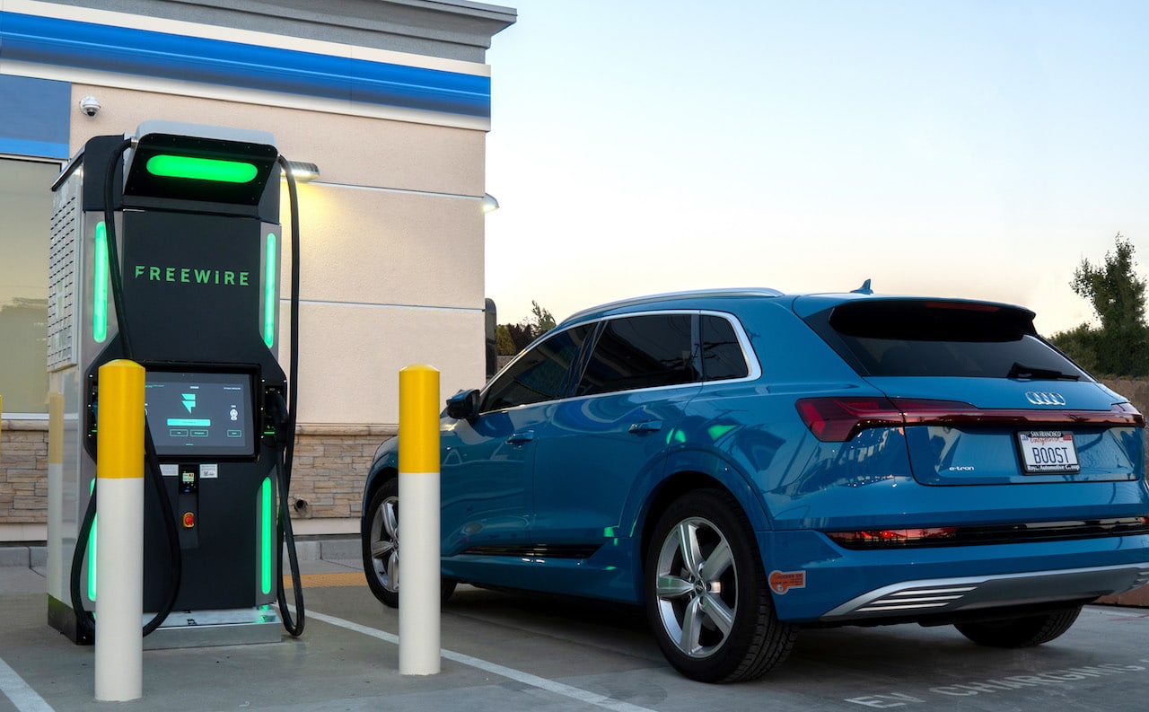 FreeWire Partners With Rotten Robbie to Deploy First Battery-Integrated Ultrafast Electric Vehicle Charger in Silicon Valley
