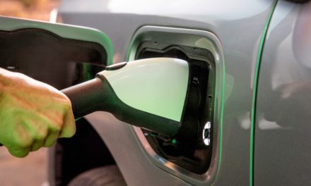 Siemens Partners with Ford on Customized EV Charger for F-150 Lightning Retail Customers