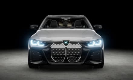 Fully-Electric BMW iX and i4 Come to Life Through Augmented Reality