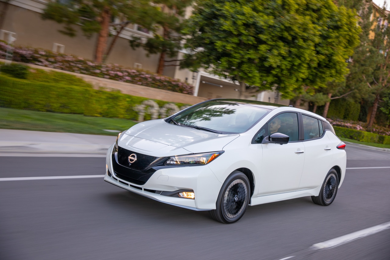 Nissan debuts 2023 LEAF featuring revised exterior and streamlined model lineup; on-sale this summer