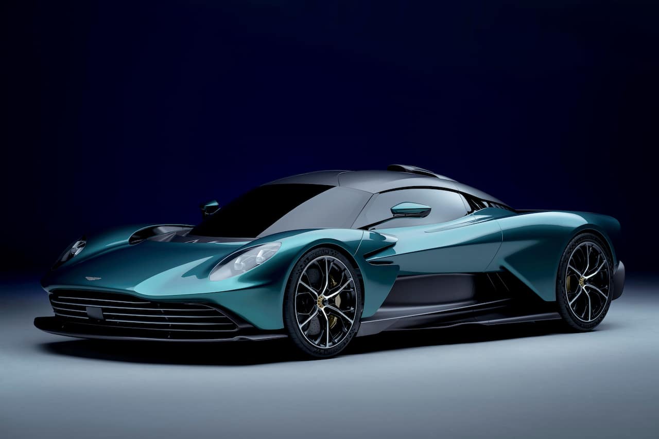 ASTON MARTIN ACCELERATES JOURNEY TO A WORLD-LEADING SUSTAINABLE ULTRA-LUXURY BUSINESS WITH ANNOUNCEMENT OF AMBITIOUS RACING.GREEN. STRATEGY