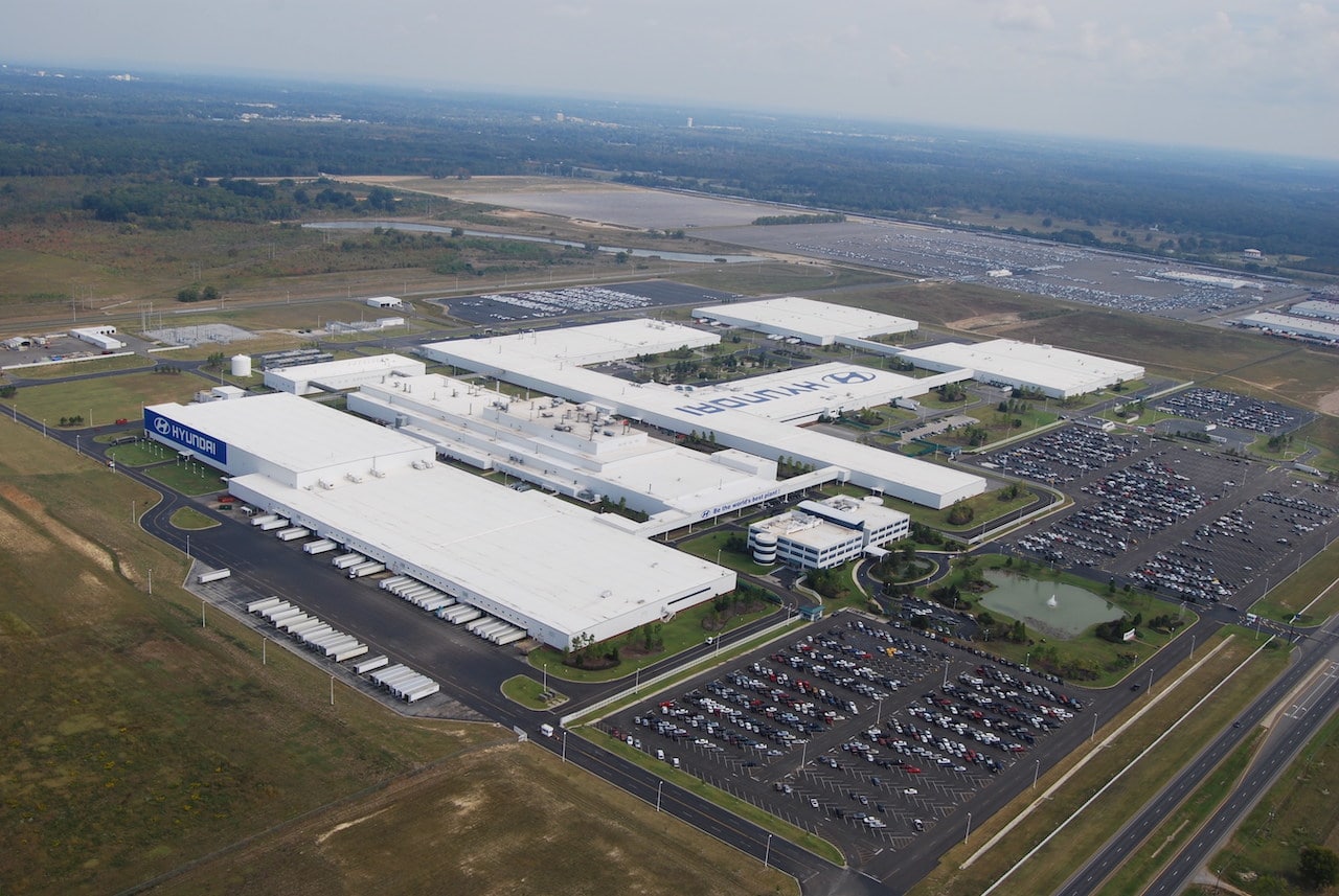Hyundai Motor Manufacturing Alabama to Launch First U.S. Built Santa Fe Hybrid