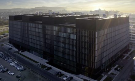 Mercedes-Benz opens the Electric Software Hub, a software integration factory at the Sindelfingen site