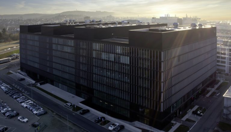 Mercedes-Benz opens the Electric Software Hub, a software integration factory at the Sindelfingen site