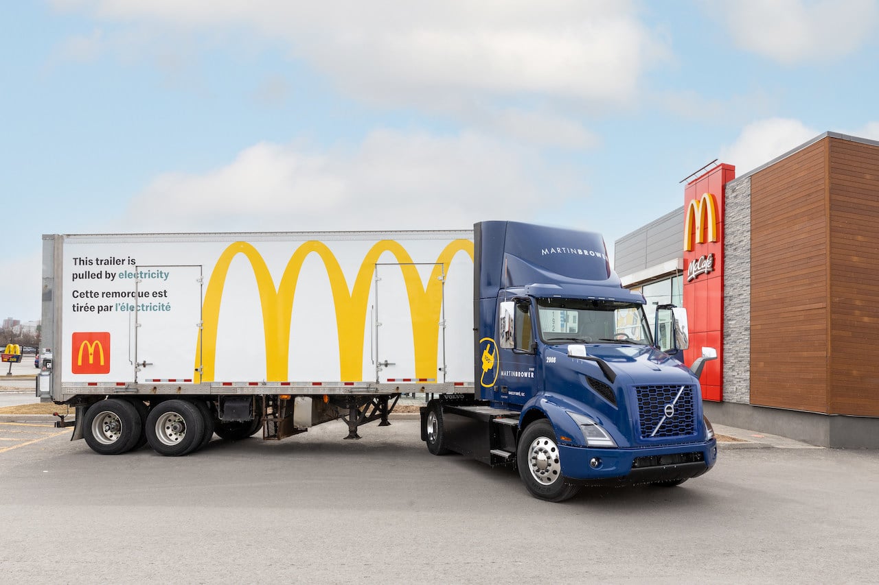 Martin Brower Integrates First Volvo VNR Electric into its Montreal Fleet to Serve McDonald's Canada Supply Chain