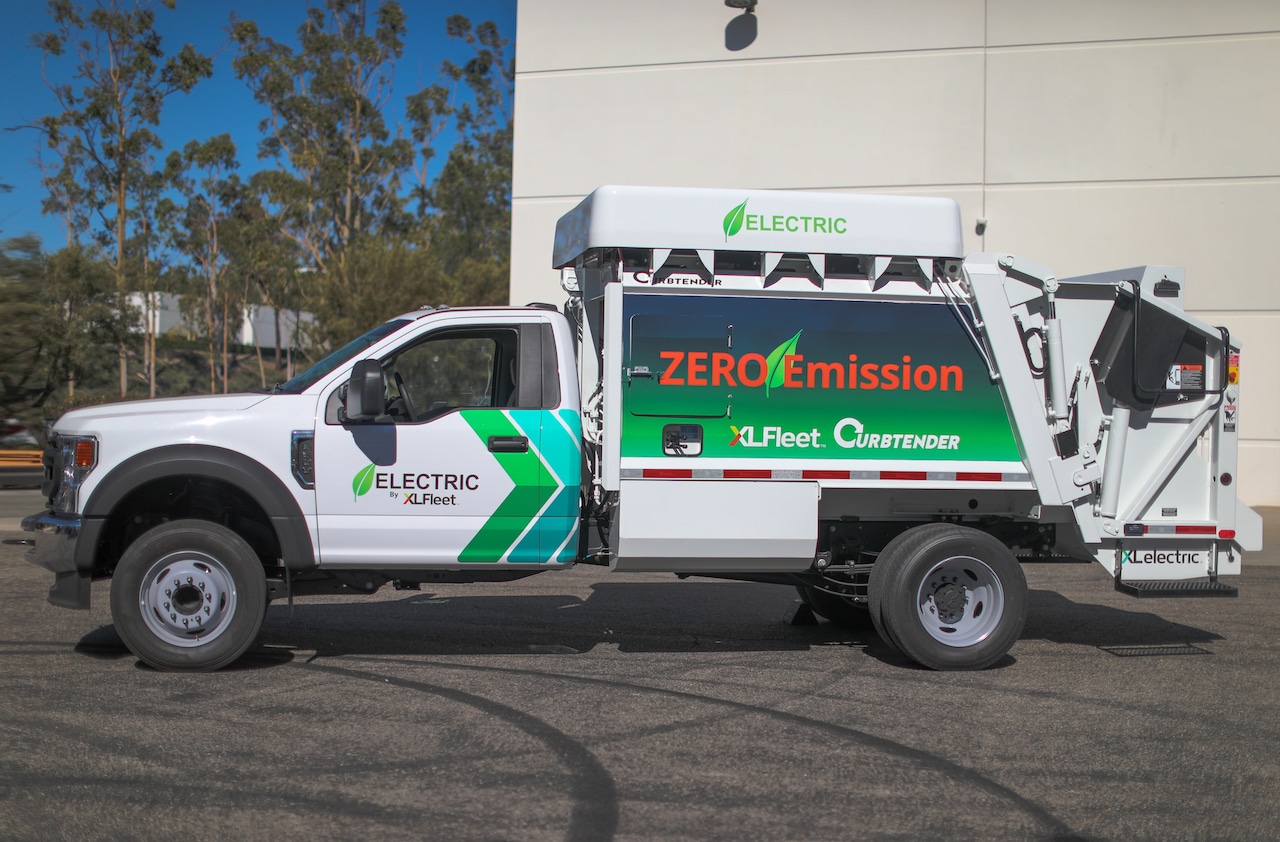 XL Fleet Unveils its First All-Electric Refuse Vehicle at WasteExpo 2022