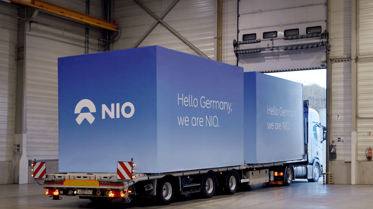 NIO Announces its First Power Swap Station Shipment from Europe