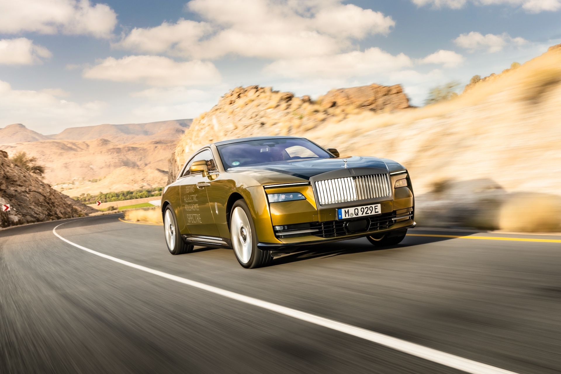 Rolls-Royce Spectre Undergoes Extreme Testing to Elevate the Benchmark of Automotive Excellence
