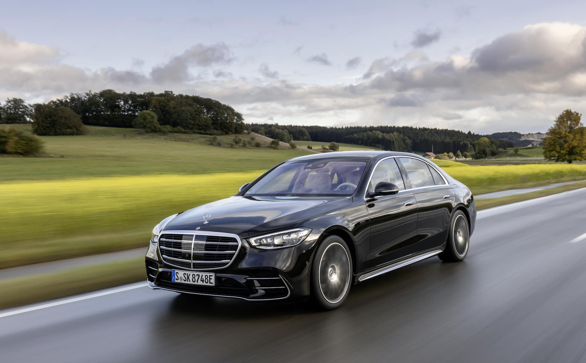 Mercedes-Benz announces availability of the S 580e 4MATIC plug-in hybrid in the United States