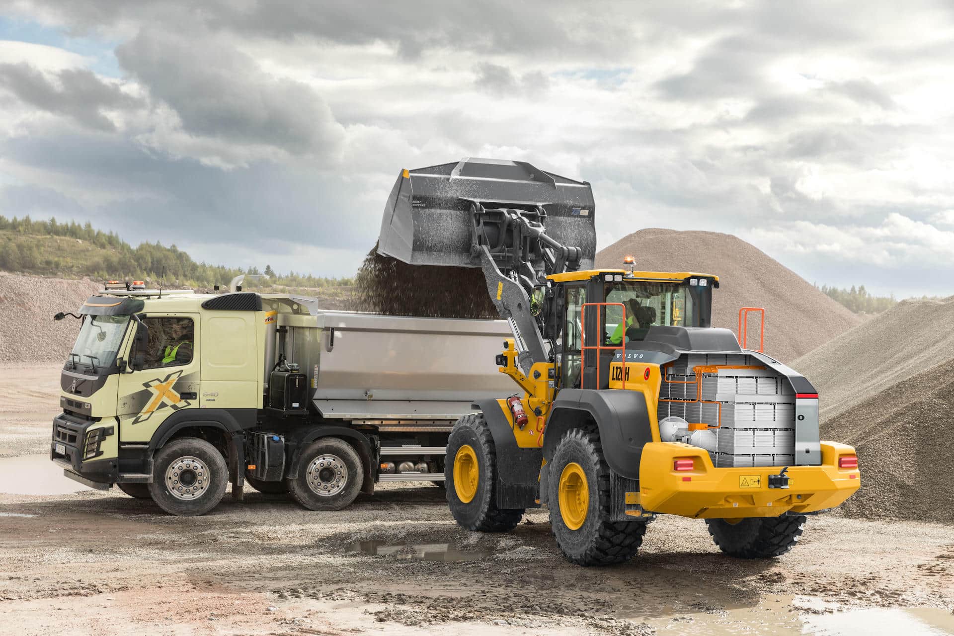 Volvo CE Unveils Electric Conversion Solution for L120 Wheel Loader