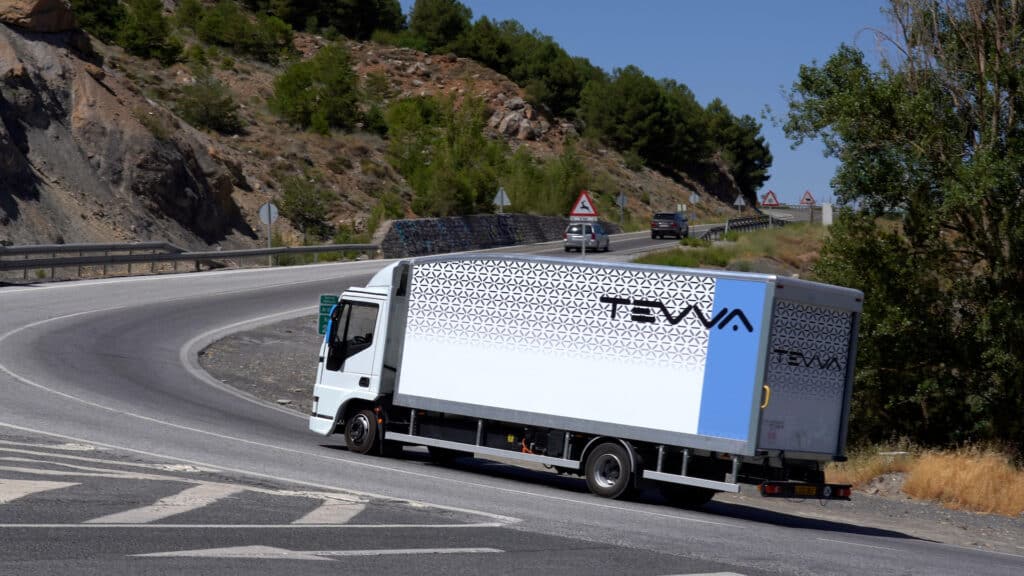 Tevva’s 7.5t Battery-Electric Truck Qualifies for UK Government Grant