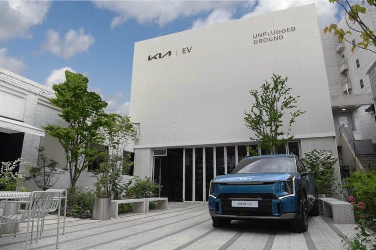Kia Introduces Software Defined Vehicle Technology with EV9 SUV