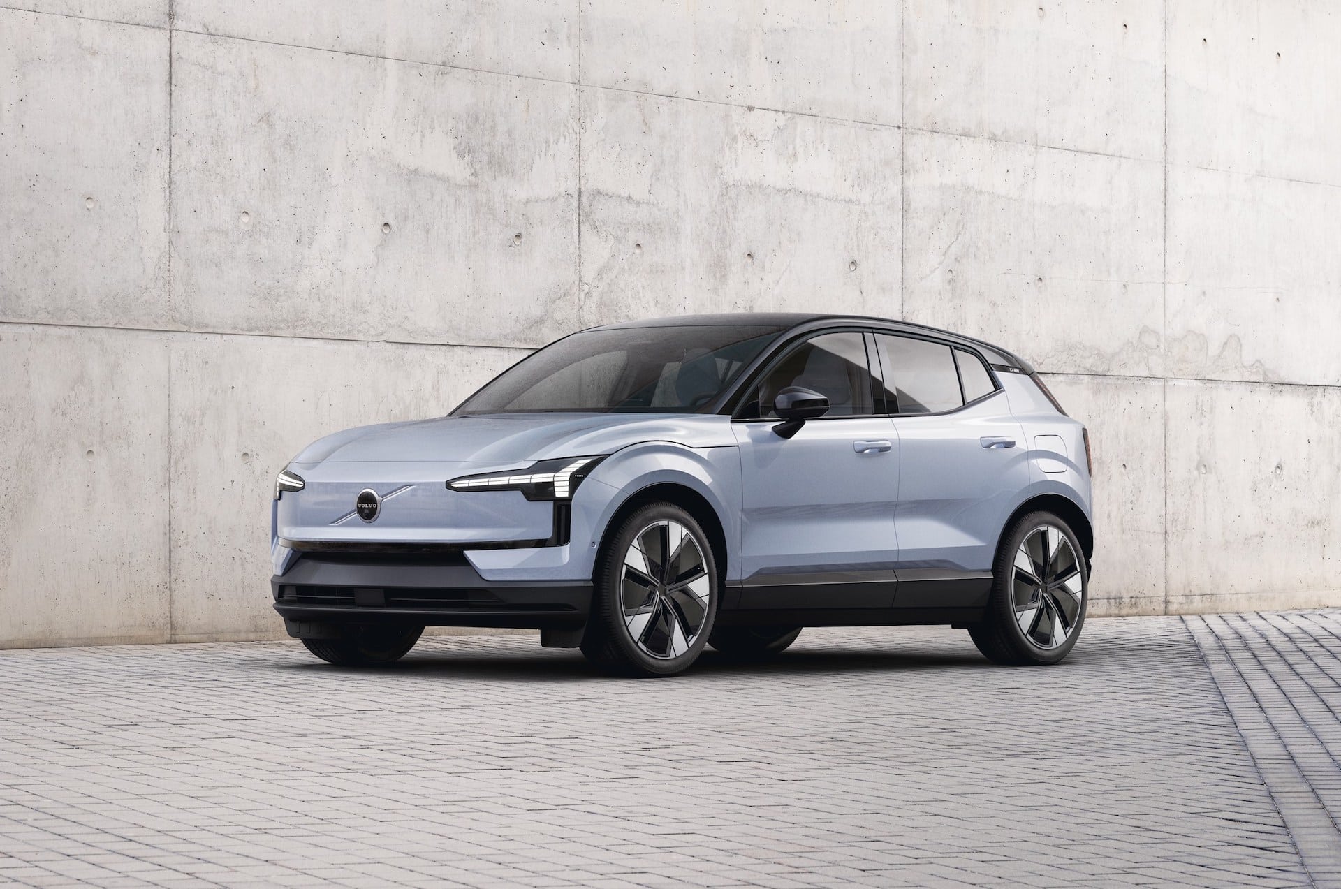 Volvo Unveils the New Electric EX30 SUV: High Tech, Sustainable Design, and Affordable Luxury