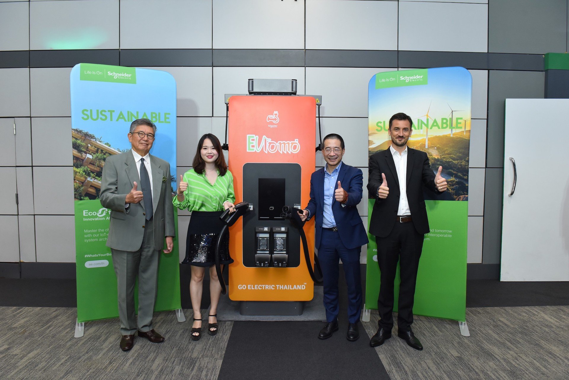 EVLOMO and Schneider Team Up to Boost Thailand's EV Charging Infrastructure with Fast Chargers and Battery Plant