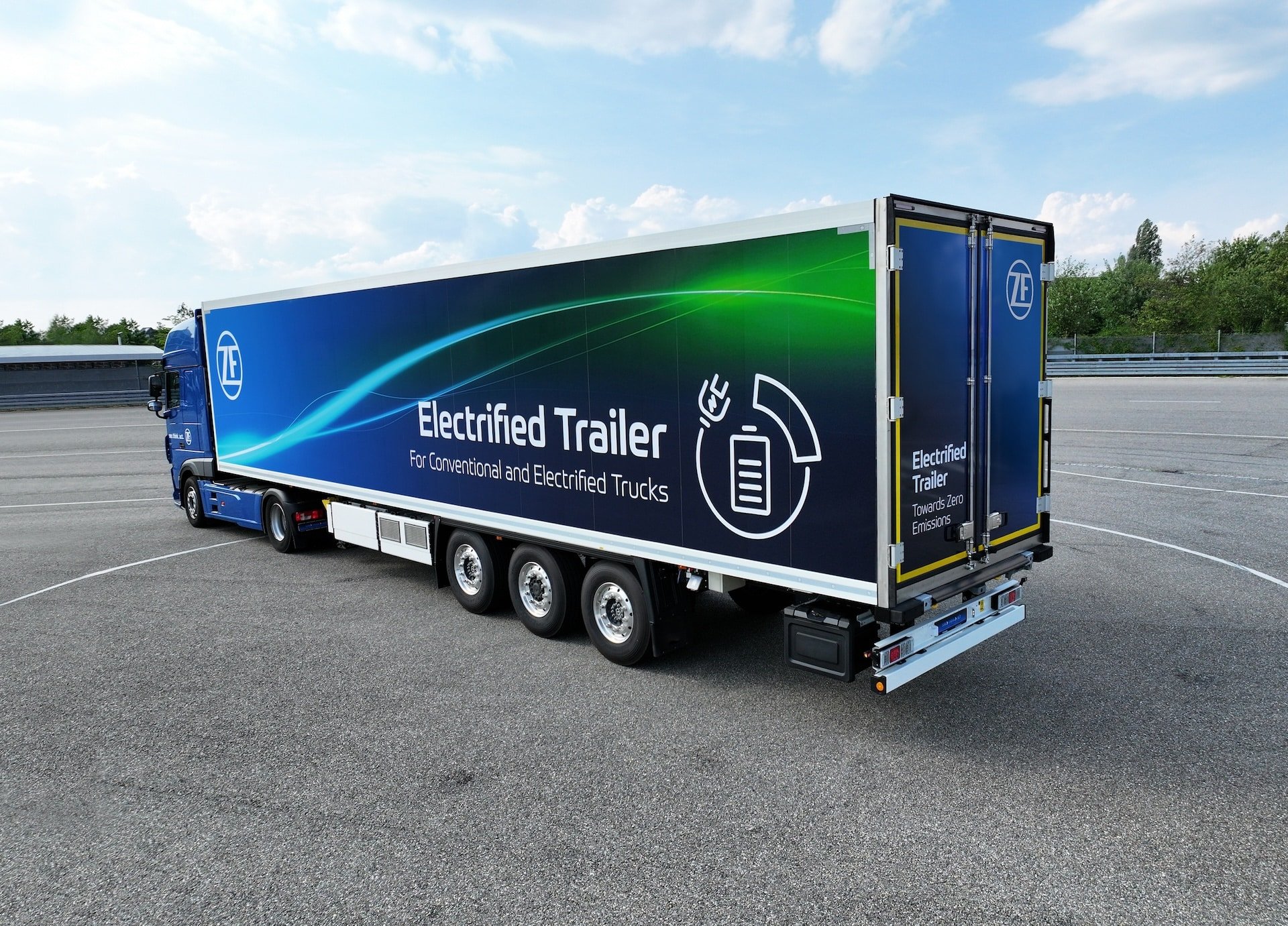 ZF Unveils Electrified Trailer Innovations