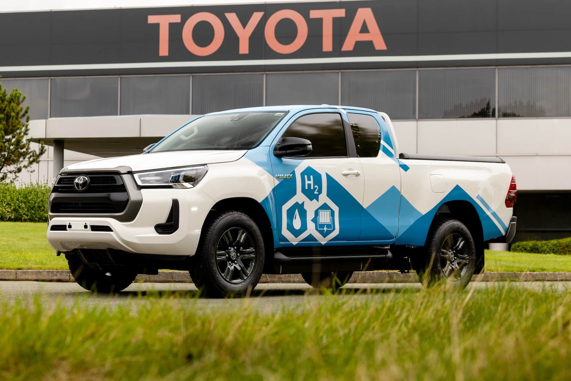 Toyota Unveils Hydrogen-Powered Hilux Prototype