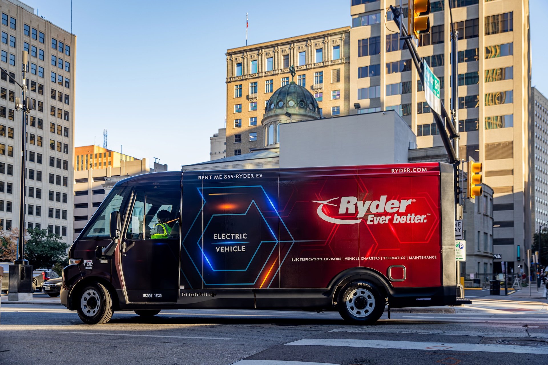 Ryder Launches Electric Fleet Leases