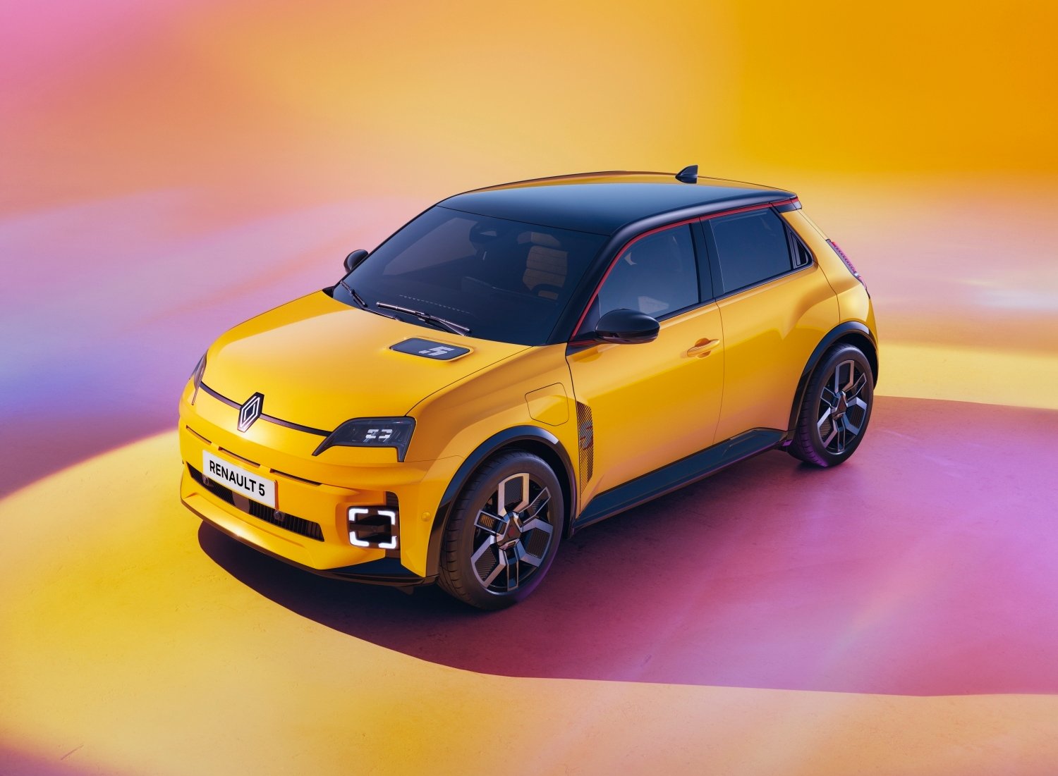 Renault 5 E-Tech: Electric Innovation Unveiled