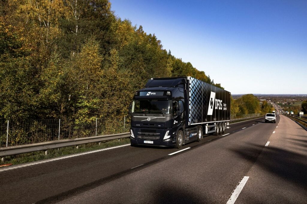 DFDS Expands Fleet with 100 Volvo Electric Trucks