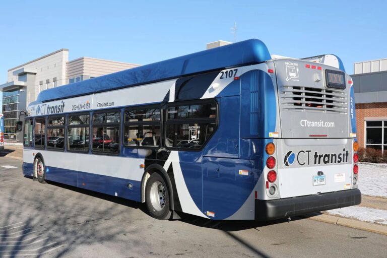 CTtransit Advances with Electric Bus Charging