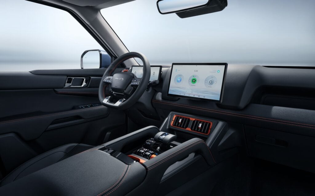 BYD Unveils SHARK Pickup Truck in Mexico