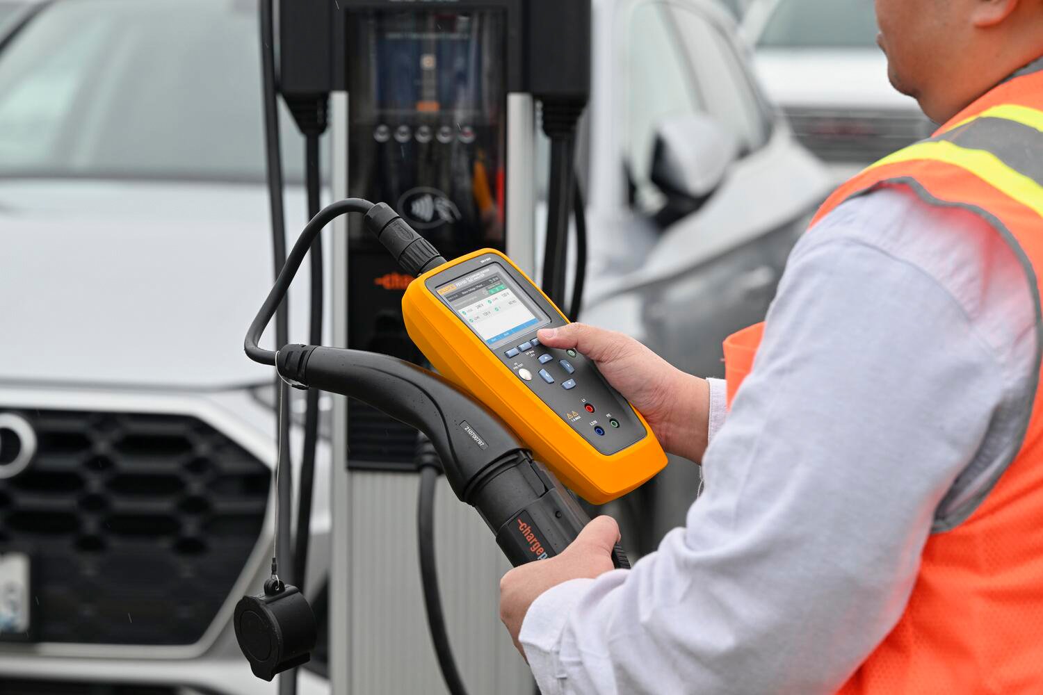 Streamline EV Charging Maintenance with Fluke FEV150