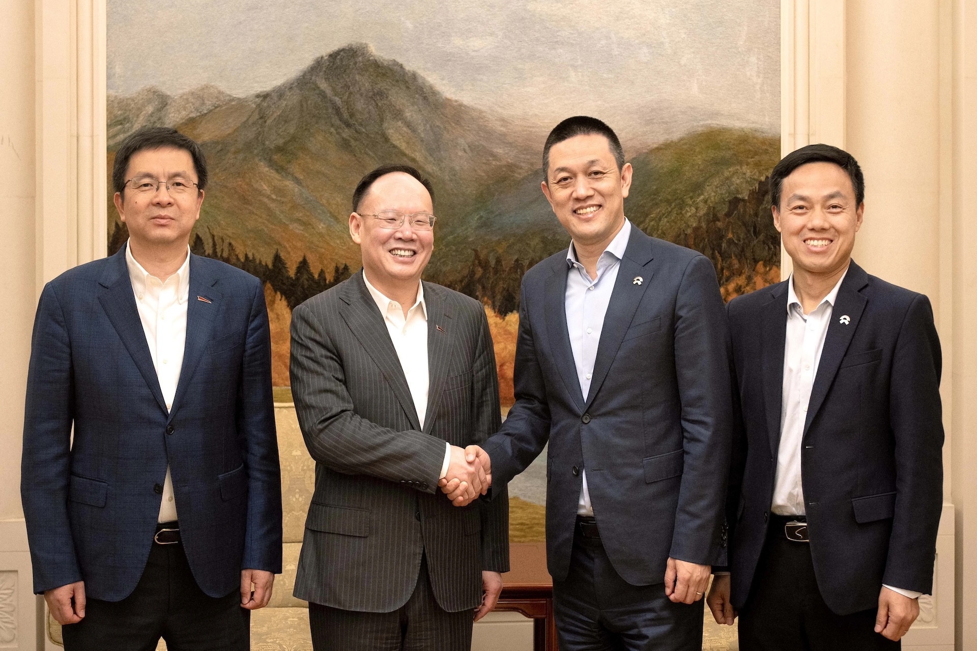 NIO and FAW Group Partner for Strategic Growth