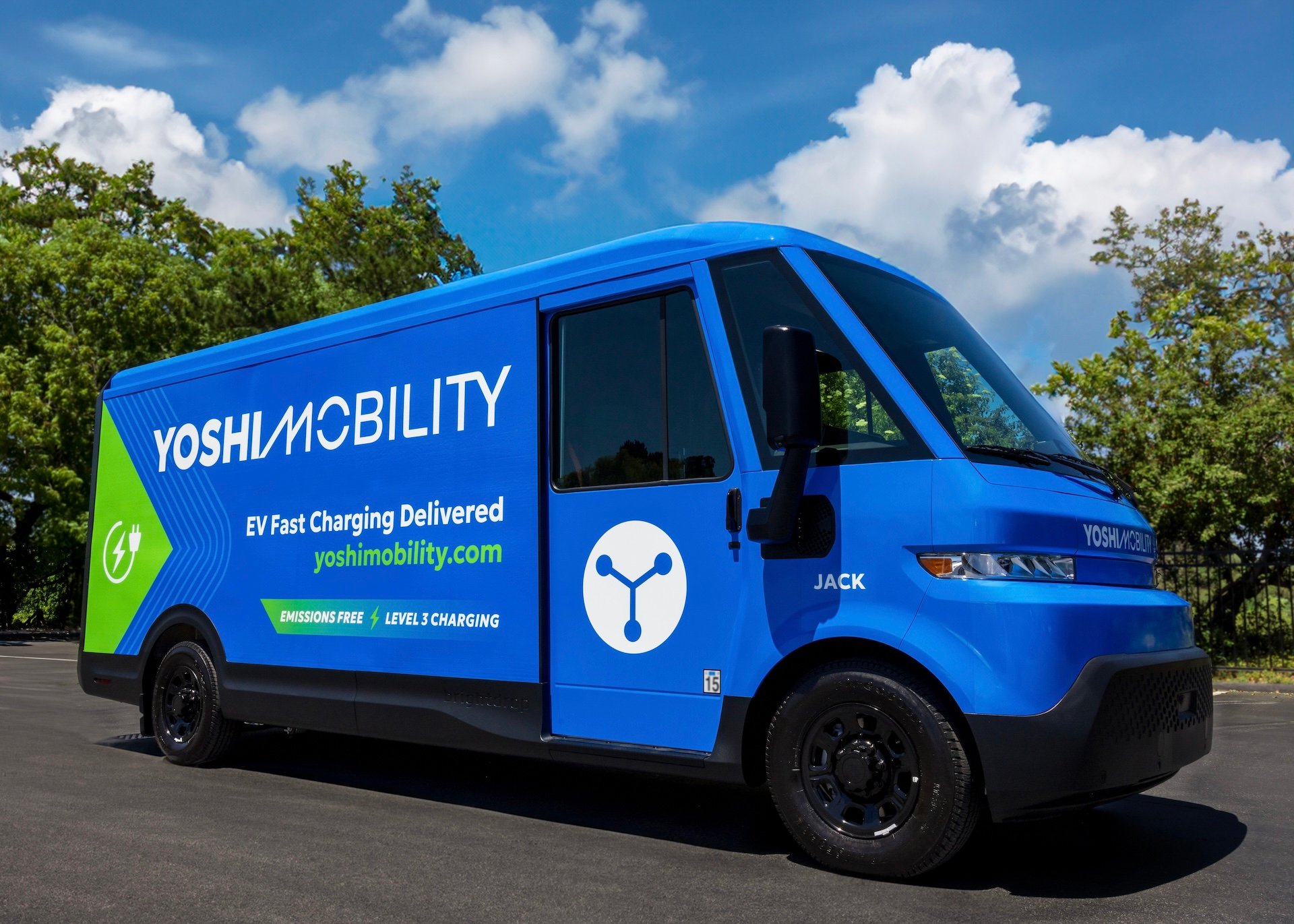 Yoshi Mobility's Journey: From Fuel Delivery to Mobile EV Charging