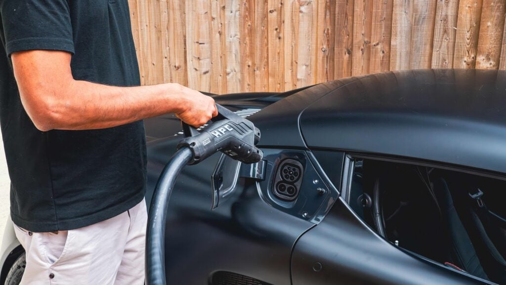 Ultra-Fast EV Charging: Nyobolt's Breakthrough