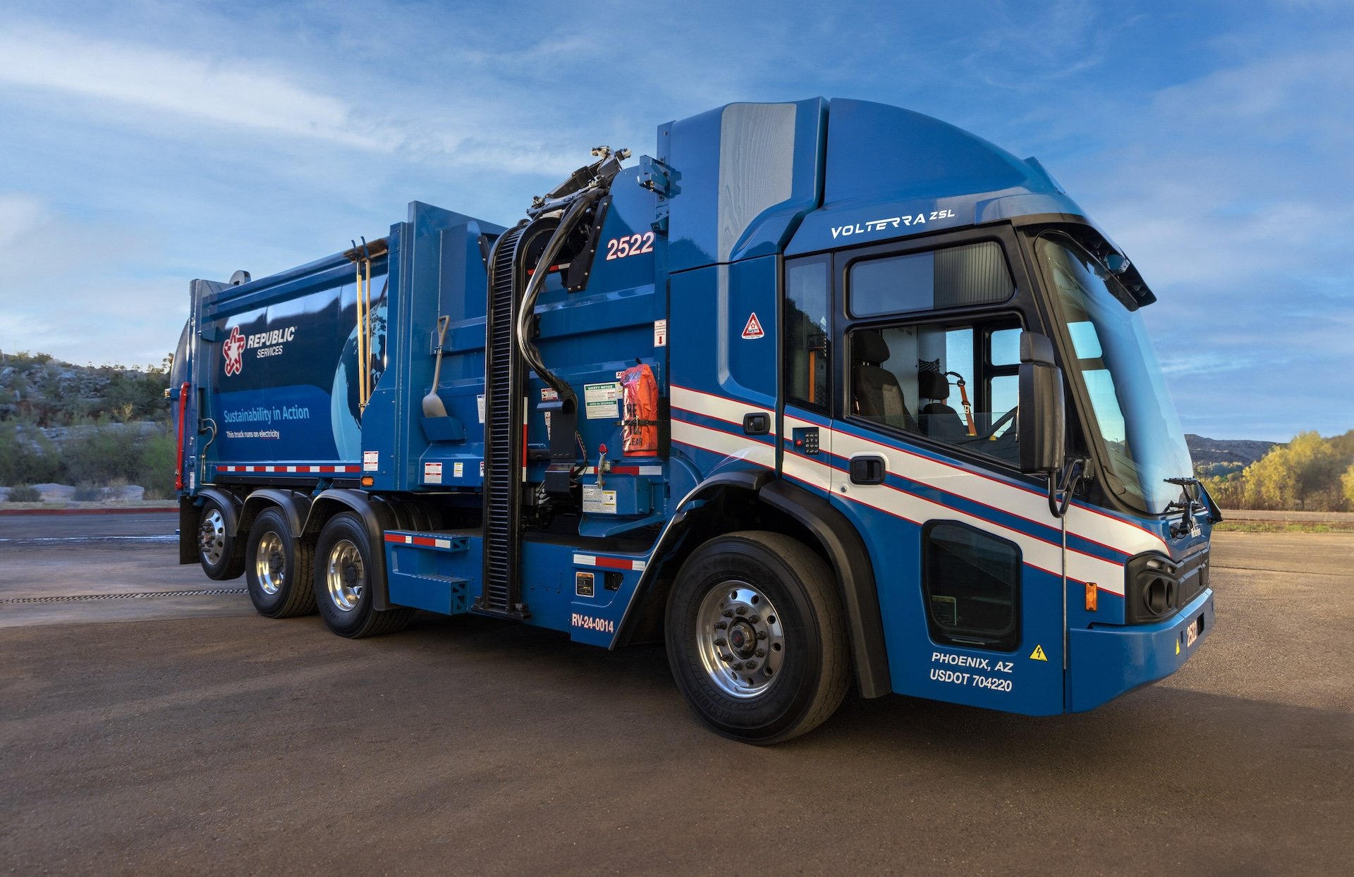 Nation's First Electric Waste Fleet Debuts