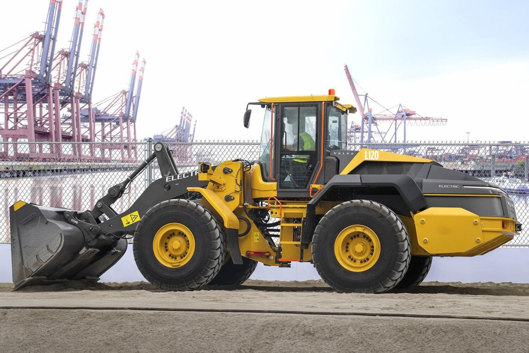 Volvo CE Expands Electric Lineup