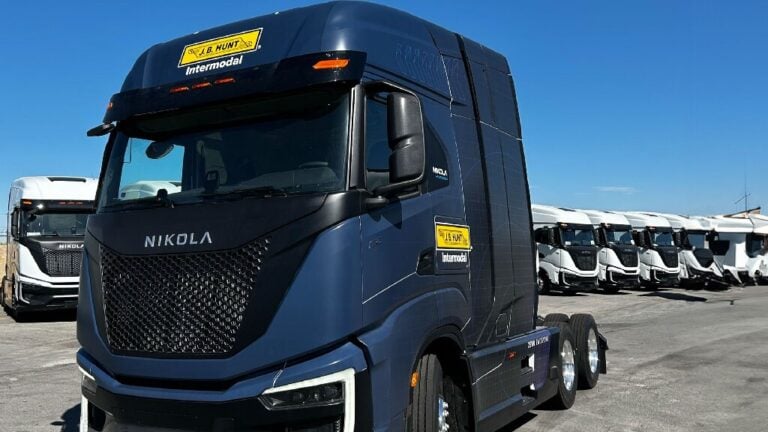 J.B. Hunt Expands with 20 Nikola FCEVs