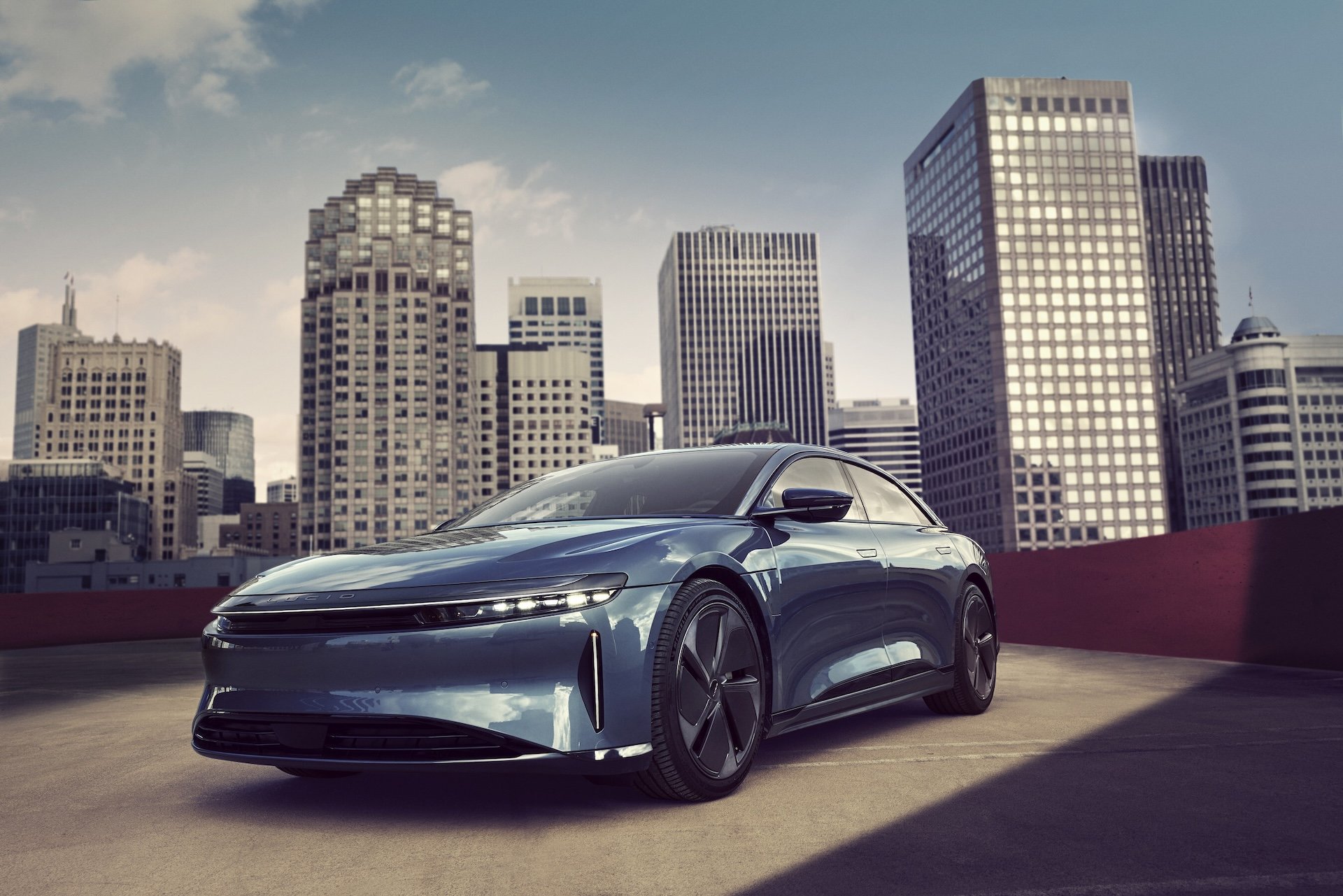 Lucid Air Earns Top NHTSA Safety Rating