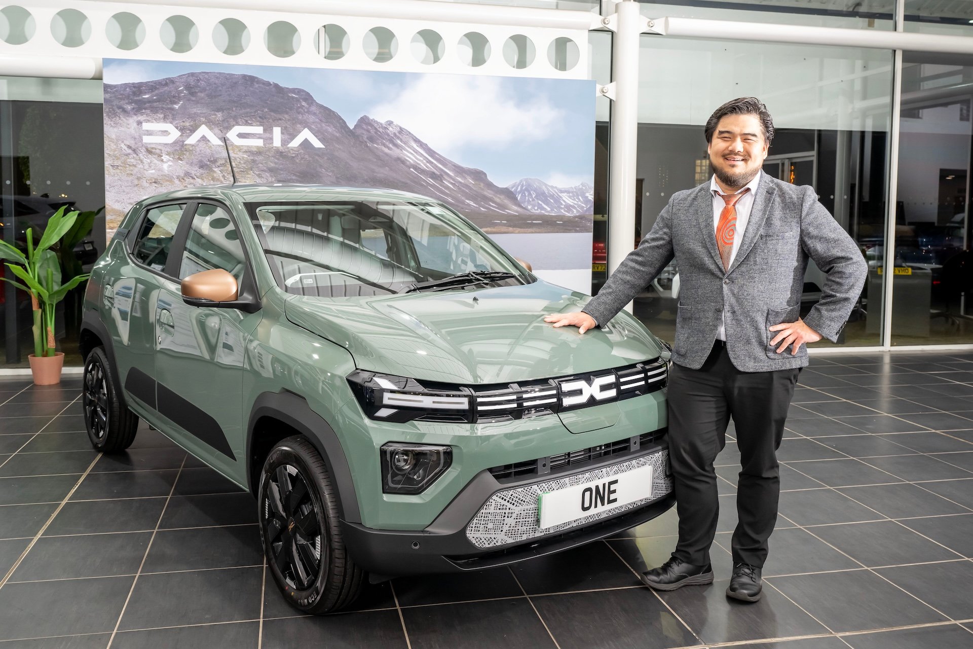 Dacia Rolls Out UK's First All-New Spring