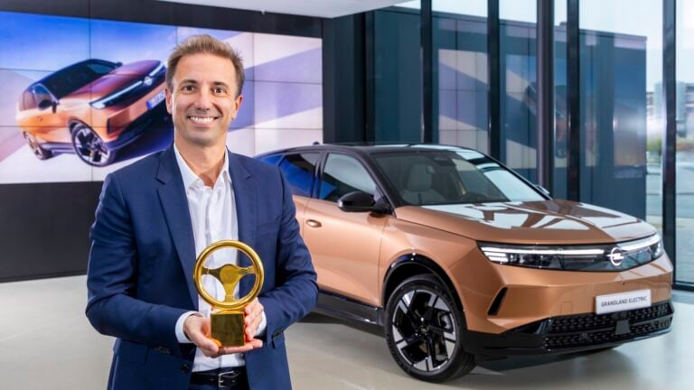 Opel Grandland Wins Golden Steering Wheel