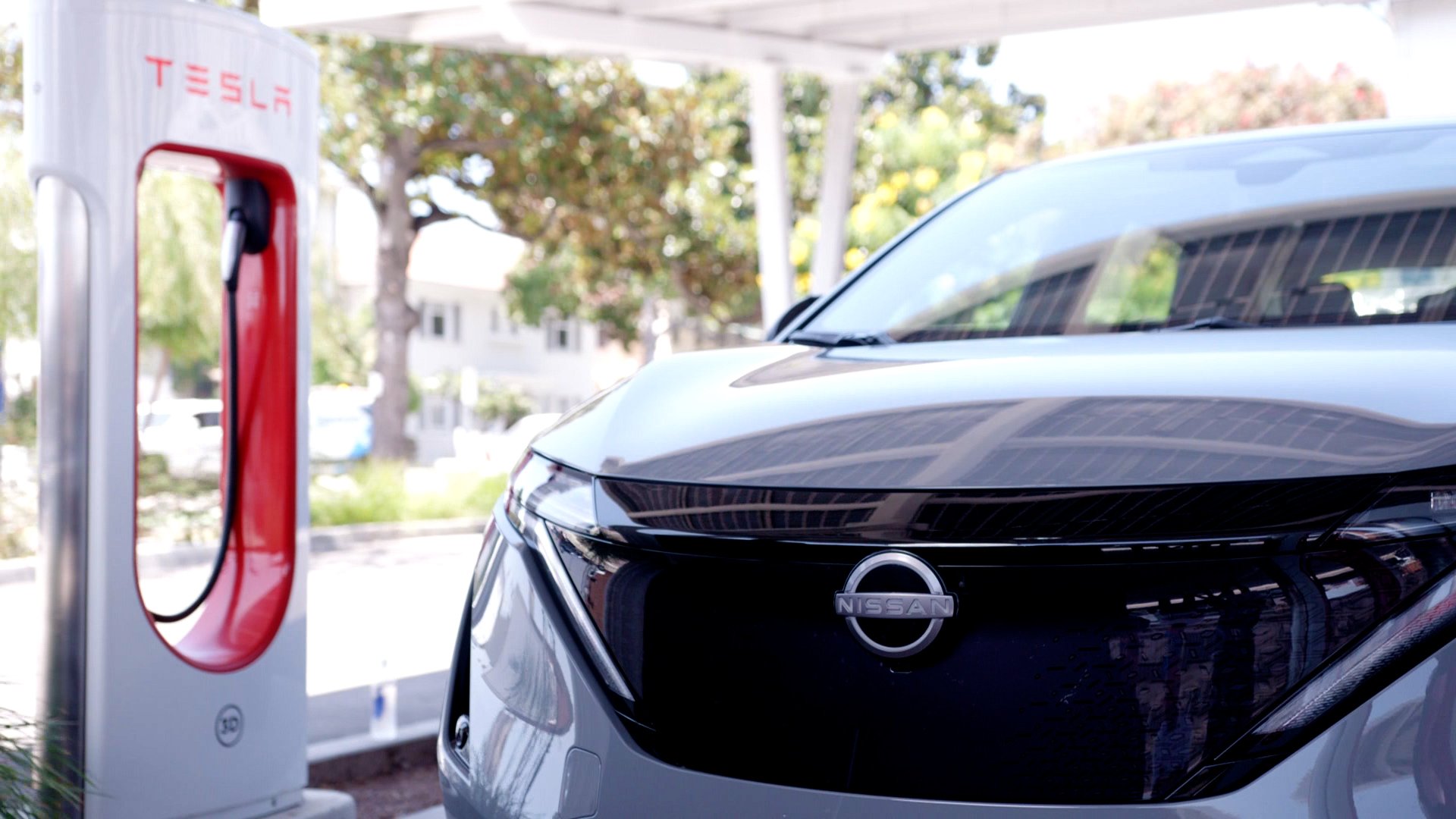 Nissan EVs to Gain Tesla Supercharger Access