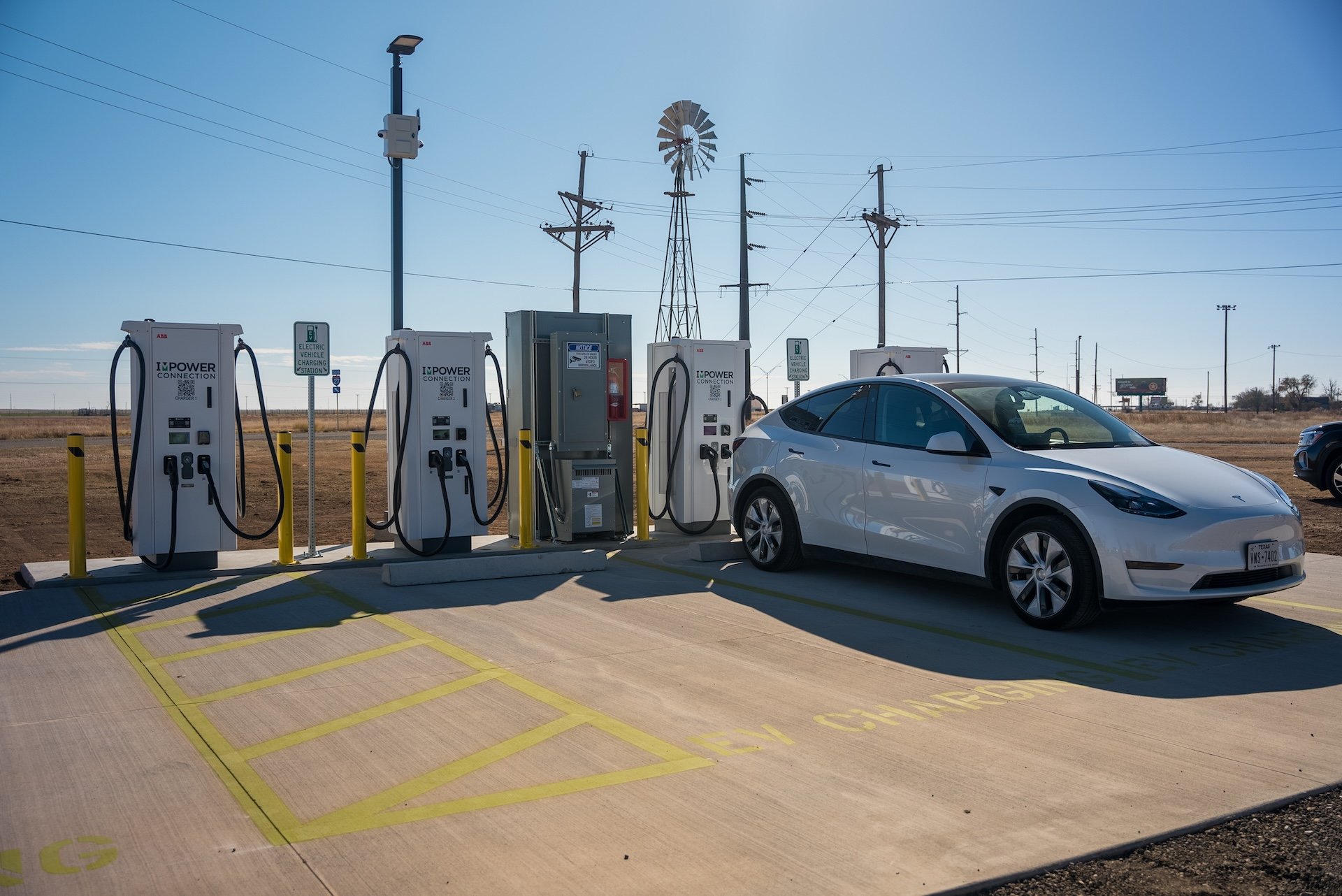 Texas Unveils First NEVI EV Charger