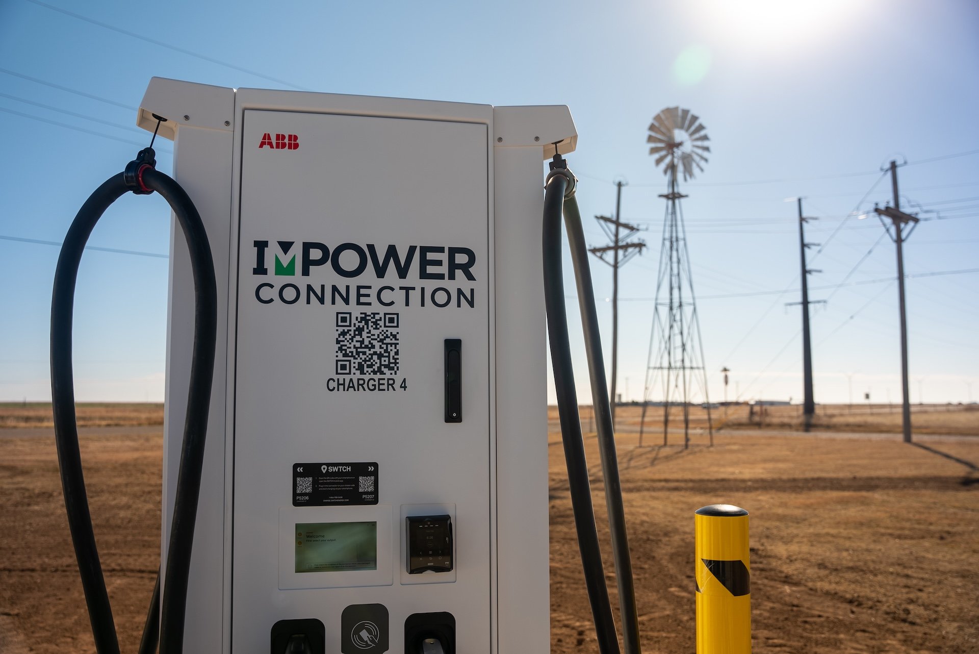 Texas Unveils First NEVI EV Charger