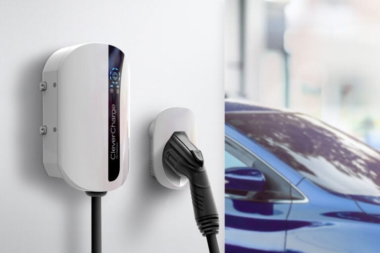 AI-Powered CleverCharge Revolutionizes EV Charging