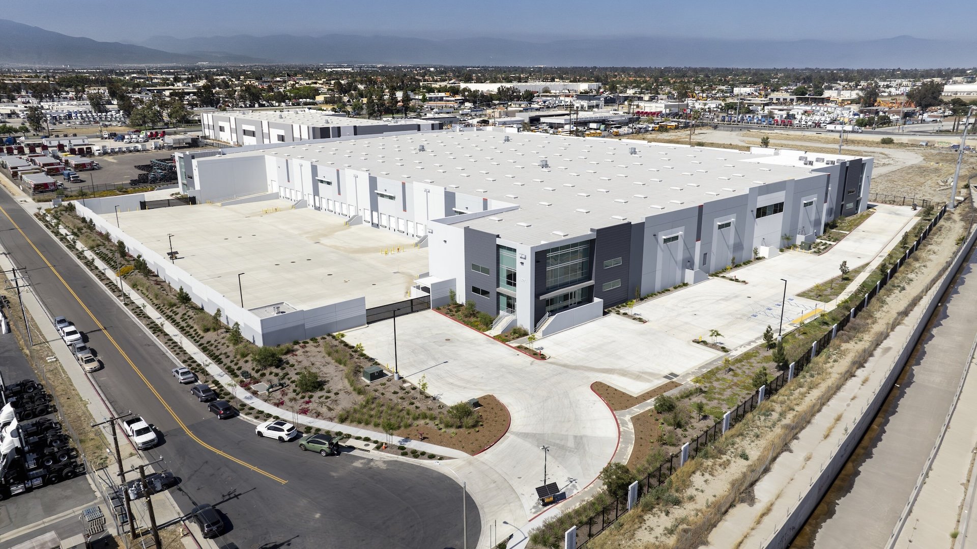 ZM Trucks Opens U.S. Factory, HQ